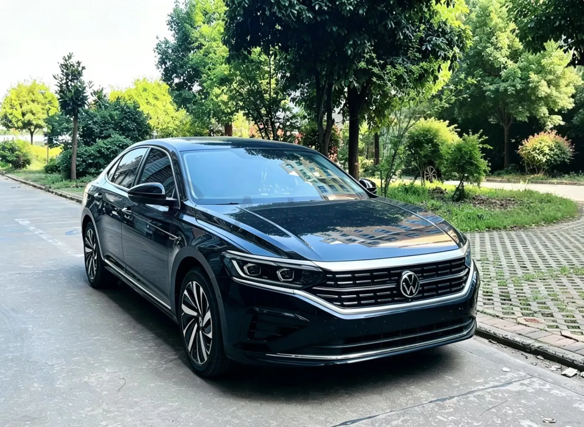 2024 Volkswagen Passat 2.0T 220HP L4 7DCT,autocango,china used car exporter,china ev exporter,chinese used car exporter,chinese used ev exporter