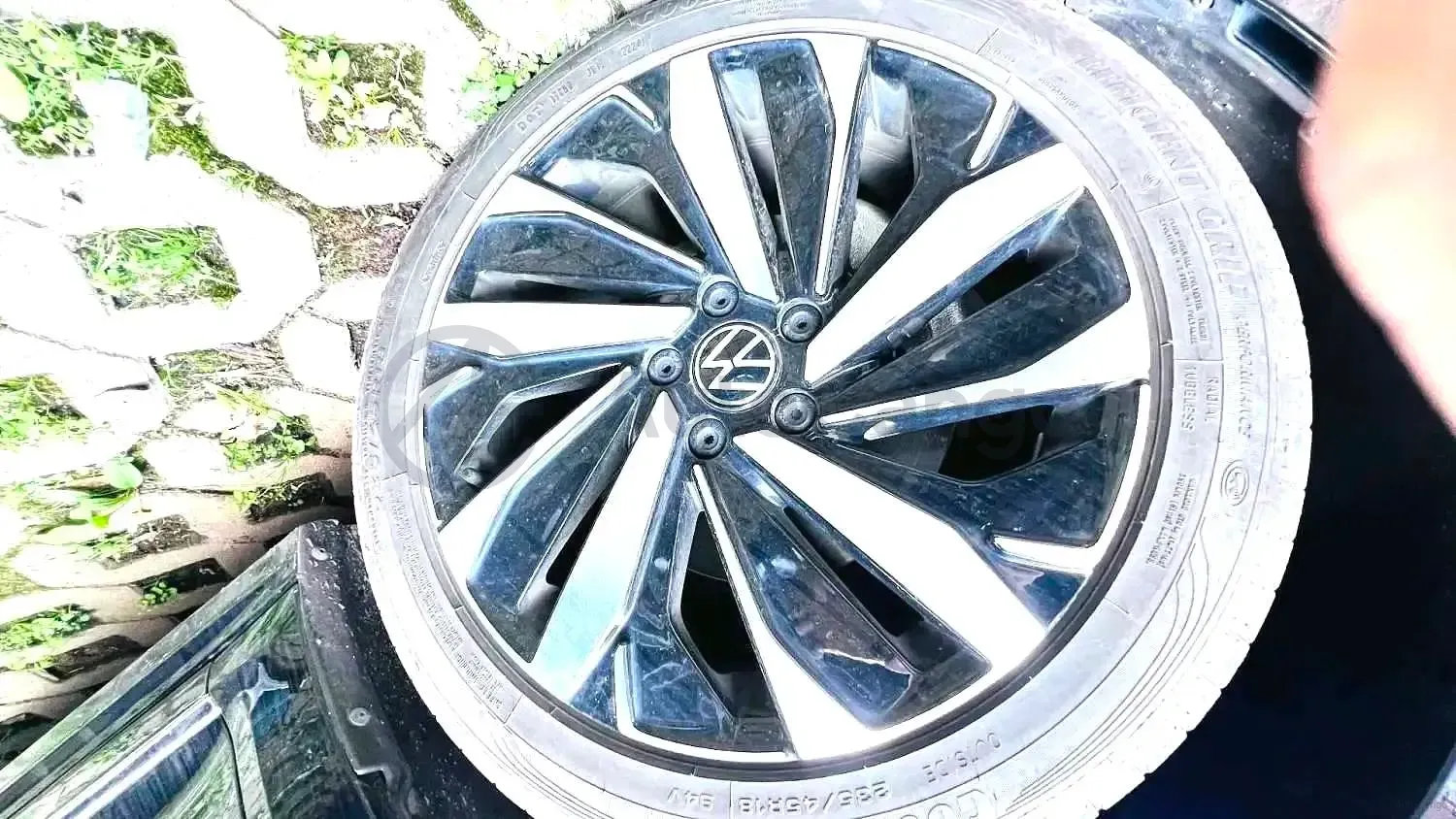 2024 Volkswagen Passat 2.0T 220HP L4 7DCT,autocango,china used car exporter,china ev exporter,chinese used car exporter,chinese used ev exporter