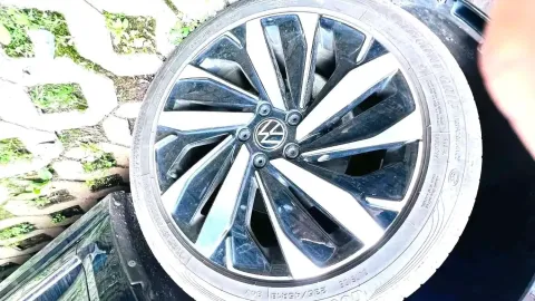 2024 Volkswagen Passat 2.0T 220HP L4 7DCT