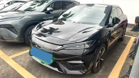 2025 BYD SONGL EV,autocango,china used car exporter,china ev exporter,chinese used car exporter,chinese used ev exporter