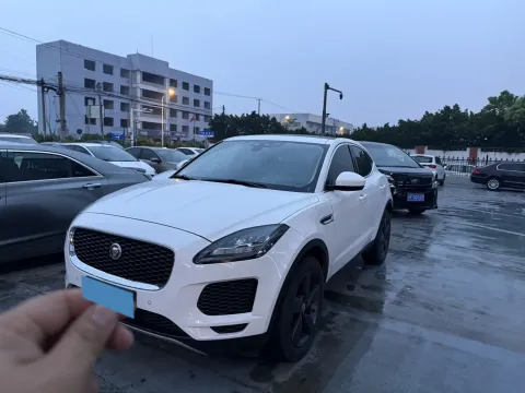 2018 JAGUAR E-PACE,autocango,china used car exporter,china ev exporter,chinese used car exporter,chinese used ev exporter