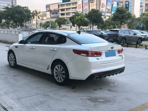 2016 Kia K5 1.6T 180HP L4 7DCT