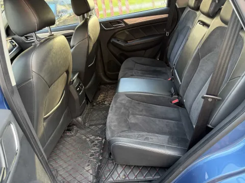 2017 Roewe RX5 1.5T 169HP L4 2AT PHEV 12KWH