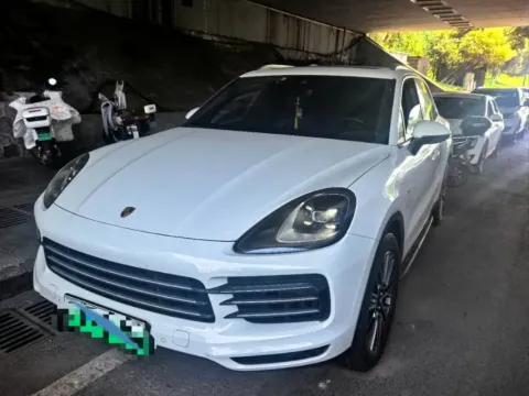 2019 PORSCHE CAYENNE,autocango,china used car exporter,china ev exporter,chinese used car exporter,chinese used ev exporter