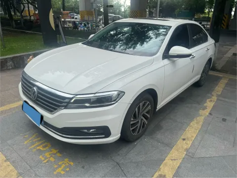 2022 VOLKSWAGEN SAGITAR,autocango,china used car exporter,china ev exporter,chinese used car exporter,chinese used ev exporter