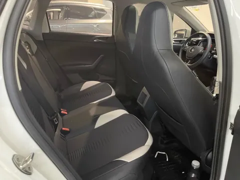 2023 Volkswagen Polo 1.5L 113HP L4 6AT