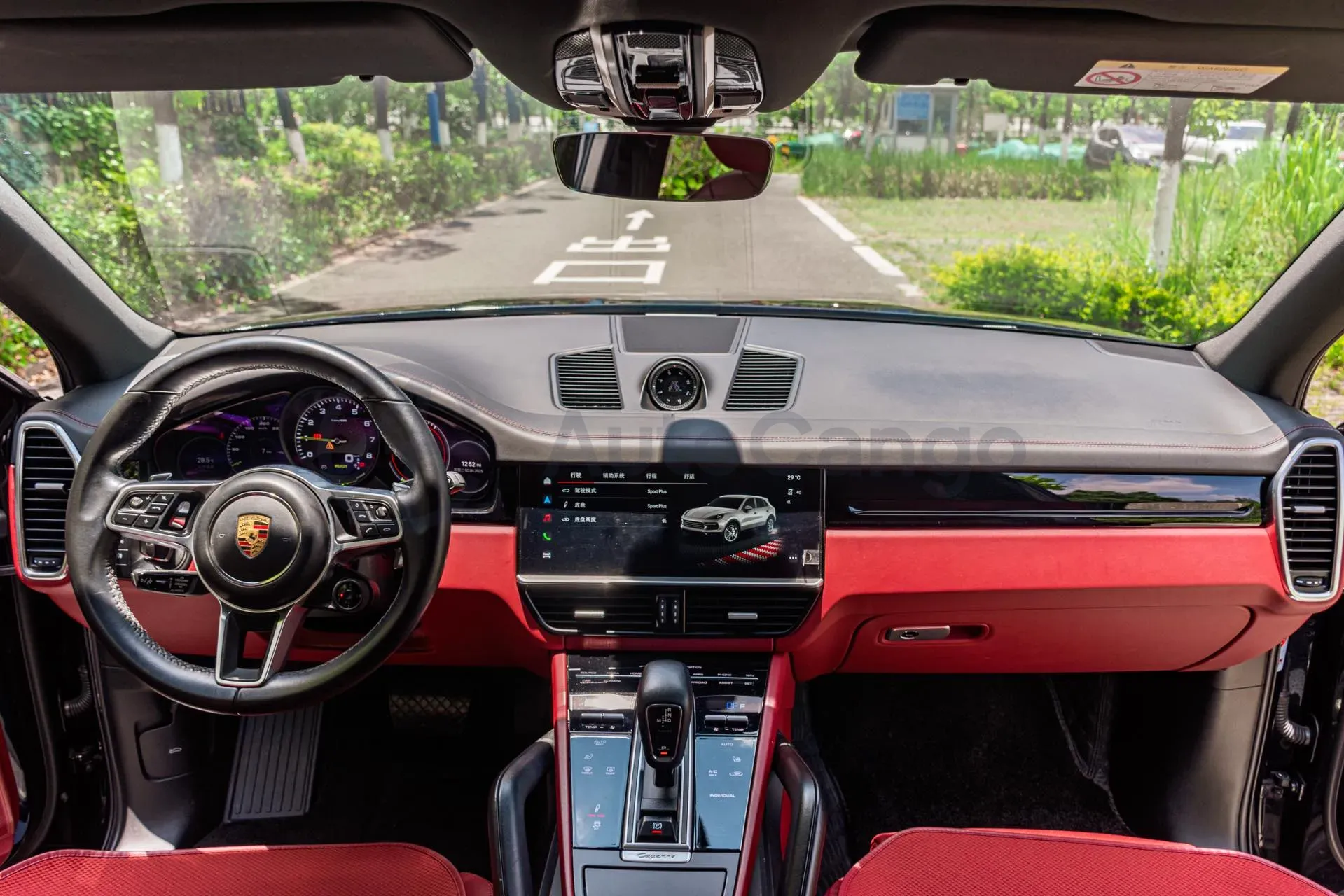 2021 Porsche Cayenne 2.0T 252HP L4 8AT PHEV 17.9KWH,autocango,china used car exporter,china ev exporter,chinese used car exporter,chinese used ev exporter