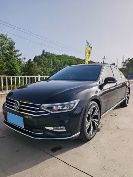 2020 VOLKSWAGEN MAGOTAN,autocango,china used car exporter,china ev exporter,chinese used car exporter,chinese used ev exporter