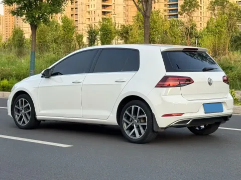 2018 Volkswagen Golf 1.4T 131HP L4 7DCT