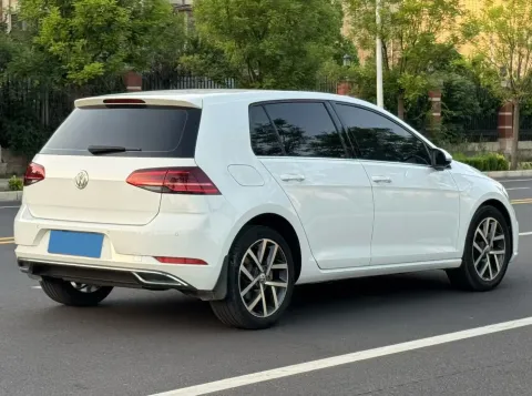 2018 Volkswagen Golf 1.4T 131HP L4 7DCT