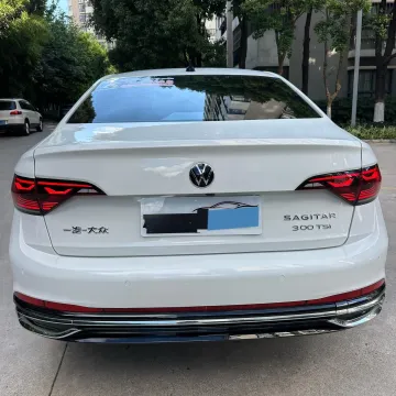 2023 Volkswagen Sagitar 1.5T 160HP L4 7DCT