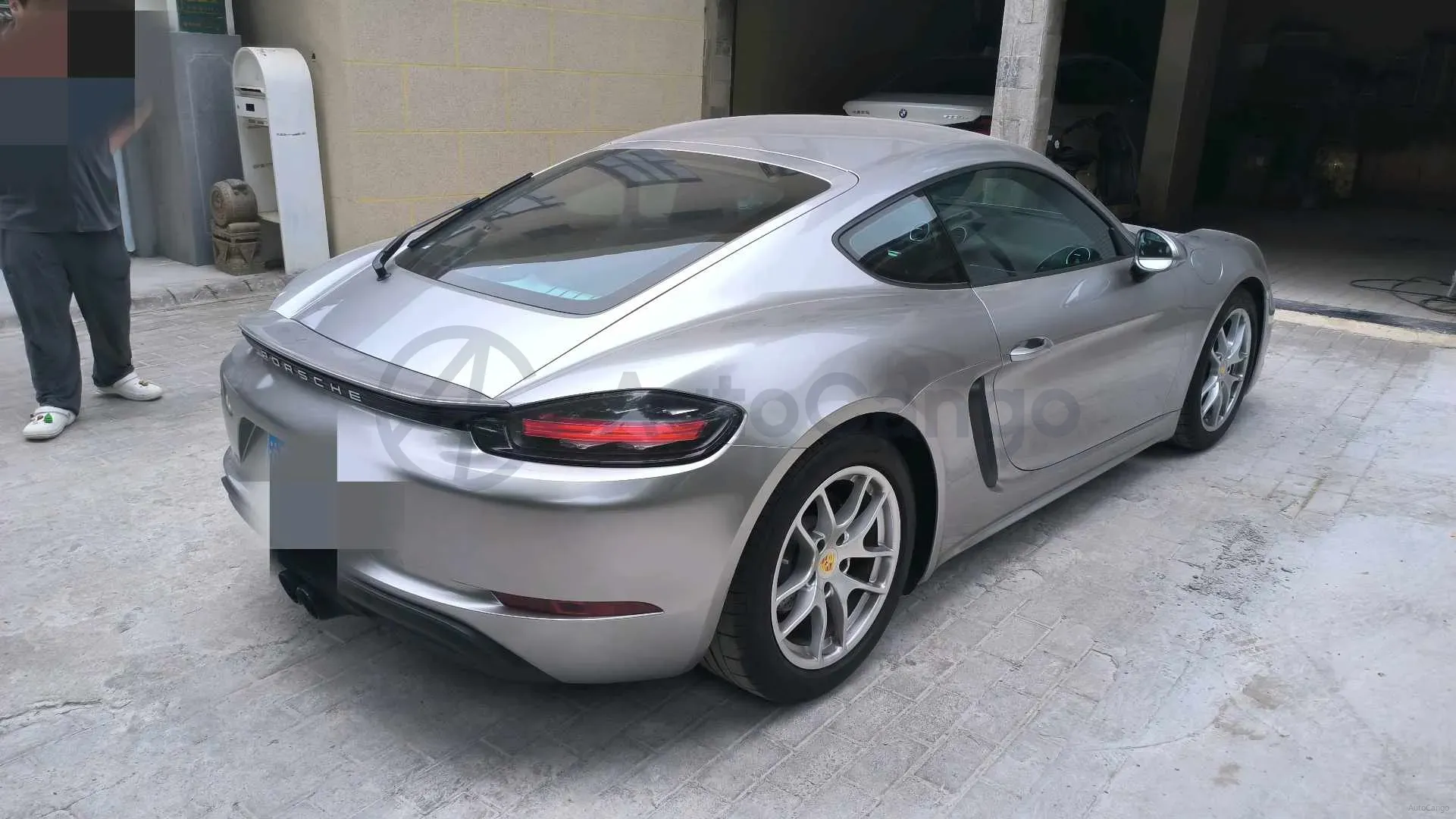 2022 Porsche 718 2.0T 250HP H4 7DCT,autocango,china used car exporter,china ev exporter,chinese used car exporter,chinese used ev exporter