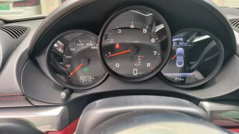 2022 Porsche 718 2.0T 250HP H4 7DCT