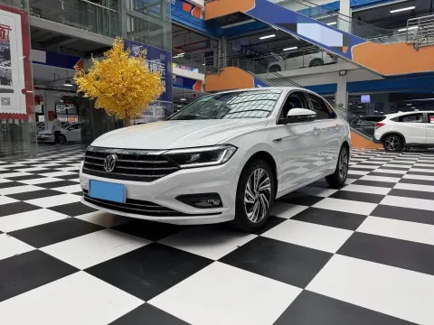 2022 VOLKSWAGEN SAGITAR,autocango,china used car exporter,china ev exporter,chinese used car exporter,chinese used ev exporter