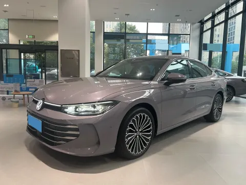 2025 VOLKSWAGEN PASSAT,autocango,china used car exporter,china ev exporter,chinese used car exporter,chinese used ev exporter