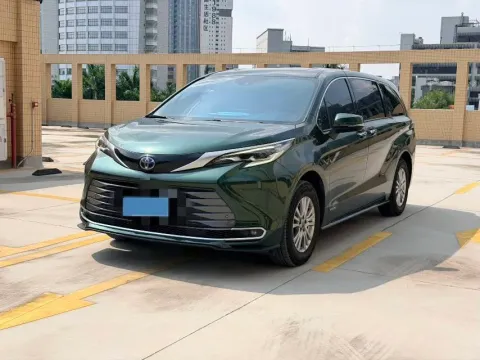 2021 TOYOTA SIENNA,autocango,china used car exporter,china ev exporter,chinese used car exporter,chinese used ev exporter