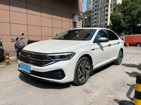 2023 VOLKSWAGEN SAGITAR,autocango,china used car exporter,china ev exporter,chinese used car exporter,chinese used ev exporter