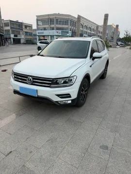 2017 VOLKSWAGEN TIGUAN L,autocango,china used car exporter,china ev exporter,chinese used car exporter,chinese used ev exporter