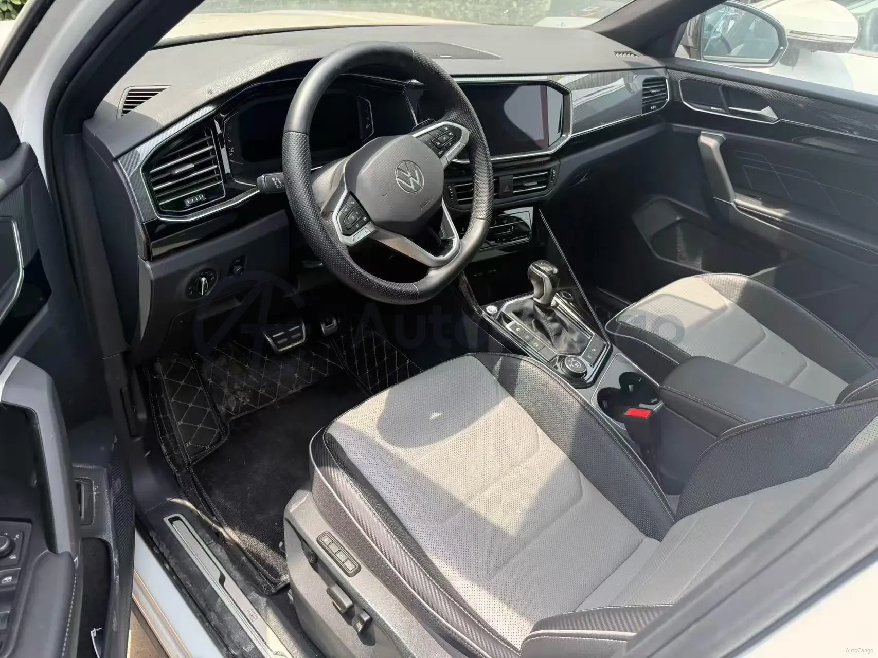 2020 Volkswagen Tayron X 2.0T 220HP L4 7DCT,autocango,china used car exporter,china ev exporter,chinese used car exporter,chinese used ev exporter