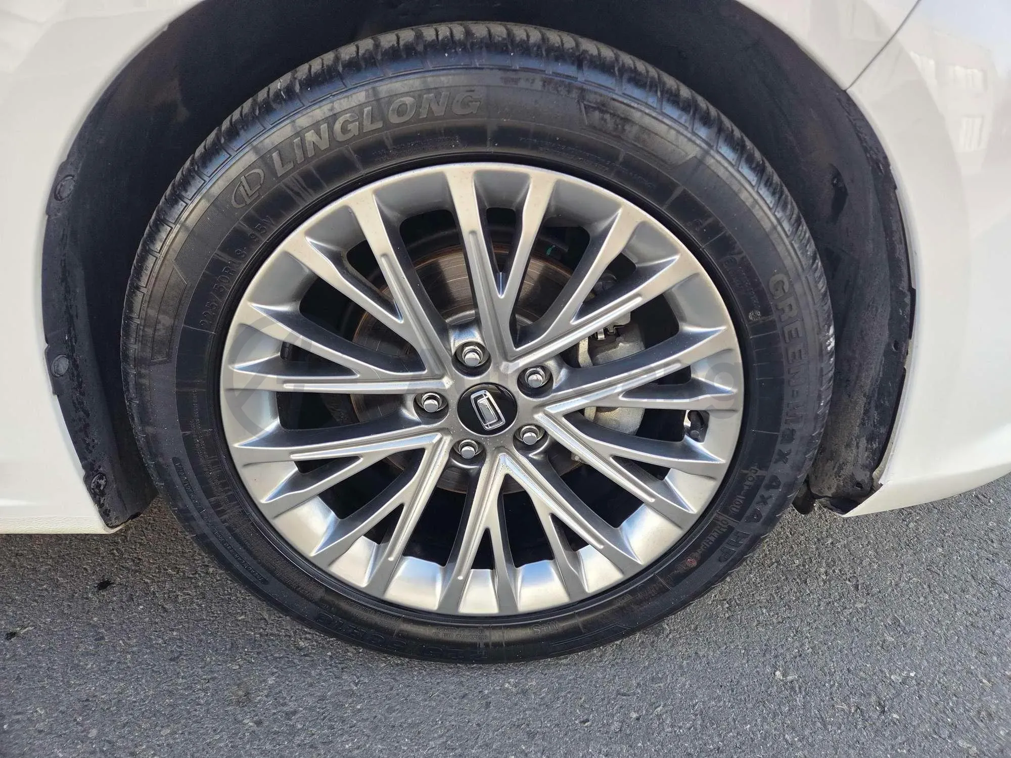 2021 Bestune B70 1.5T 169HP L4 7DCT,autocango,china used car exporter,china ev exporter,chinese used car exporter,chinese used ev exporter
