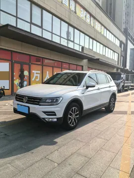 2018 VOLKSWAGEN TIGUAN L,autocango,china used car exporter,china ev exporter,chinese used car exporter,chinese used ev exporter