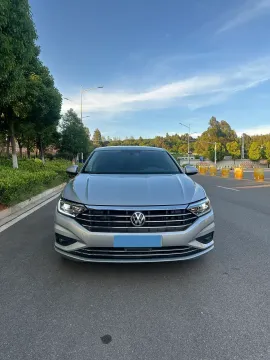 2021 Bestune T99 2.0T 224HP L4 6AT