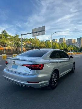 2021 Bestune T99 2.0T 224HP L4 6AT
