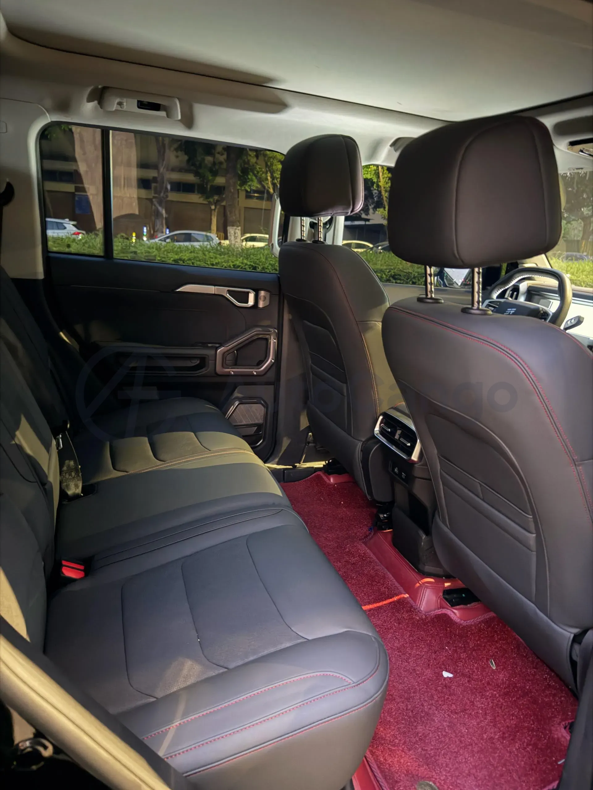 2023 Jetour Traveller 2.0T 254HP L4 7DCT,autocango,china used car exporter,china ev exporter,chinese used car exporter,chinese used ev exporter