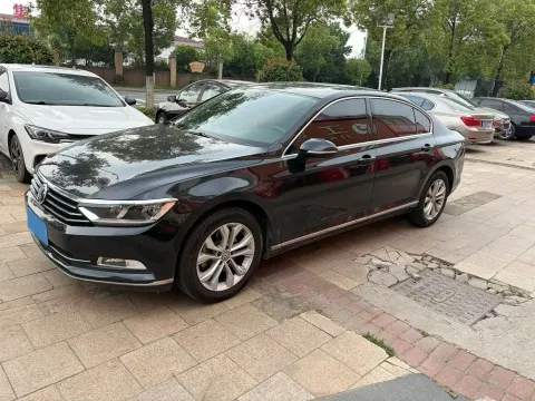 2019 VOLKSWAGEN MAGOTAN,autocango,china used car exporter,china ev exporter,chinese used car exporter,chinese used ev exporter