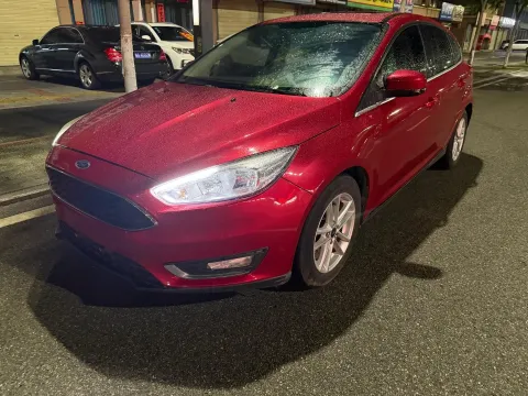 2018 FORD FOCUS,autocango,china used car exporter,china ev exporter,chinese used car exporter,chinese used ev exporter