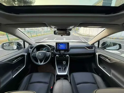 2022 Toyota RAV4 2.0L 171HP L4 CVT