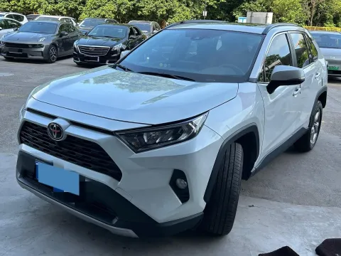 2022 TOYOTA RAV4,autocango,china used car exporter,china ev exporter,chinese used car exporter,chinese used ev exporter