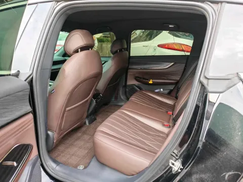 2025 ChangAn QiYuan A07 REEV 98HP REEV 28.4KWH