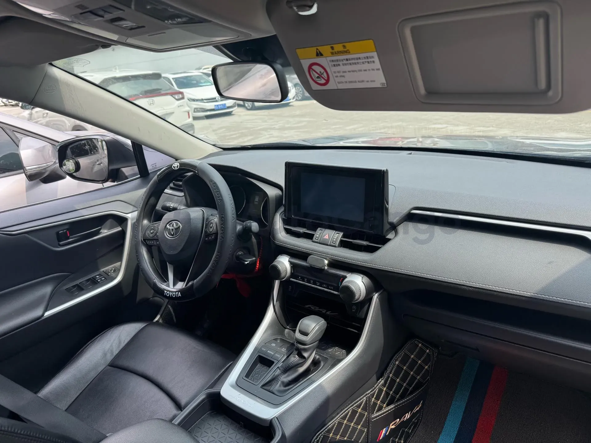 2022 Toyota RAV4 2.0L 171HP L4 CVT,autocango,china used car exporter,china ev exporter,chinese used car exporter,chinese used ev exporter
