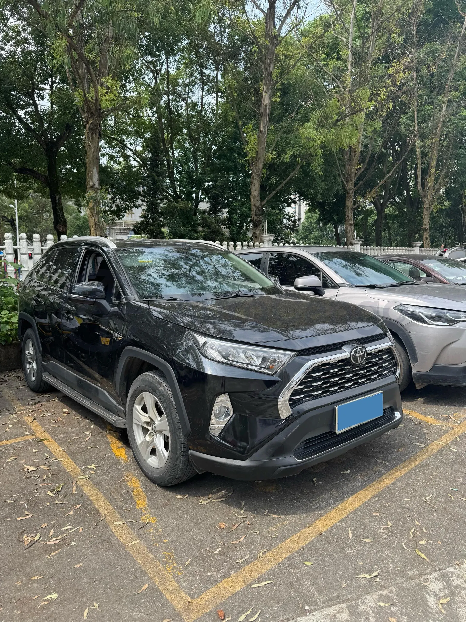 2022 Toyota RAV4 2.0L 171HP L4 CVT,autocango,china used car exporter,china ev exporter,chinese used car exporter,chinese used ev exporter