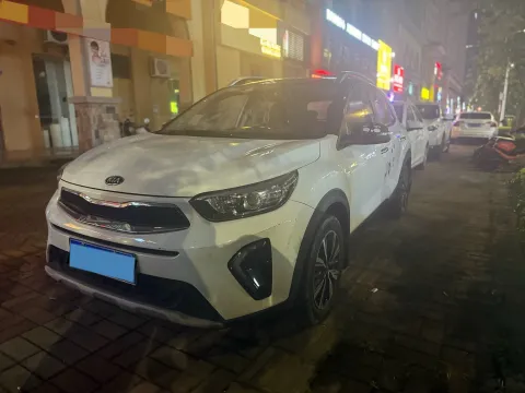 2019 KIA KX1,autocango,china used car exporter,china ev exporter,chinese used car exporter,chinese used ev exporter