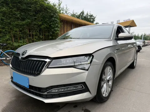 2019 SKODA SUPERB,autocango,china used car exporter,china ev exporter,chinese used car exporter,chinese used ev exporter