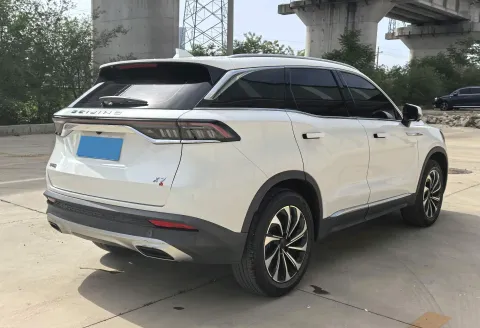 2022 BeiJing Auto X7 1.5T 188HP L4 7DCT