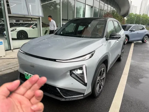 2025 GEELY GALAXY L7,autocango,china used car exporter,china ev exporter,chinese used car exporter,chinese used ev exporter