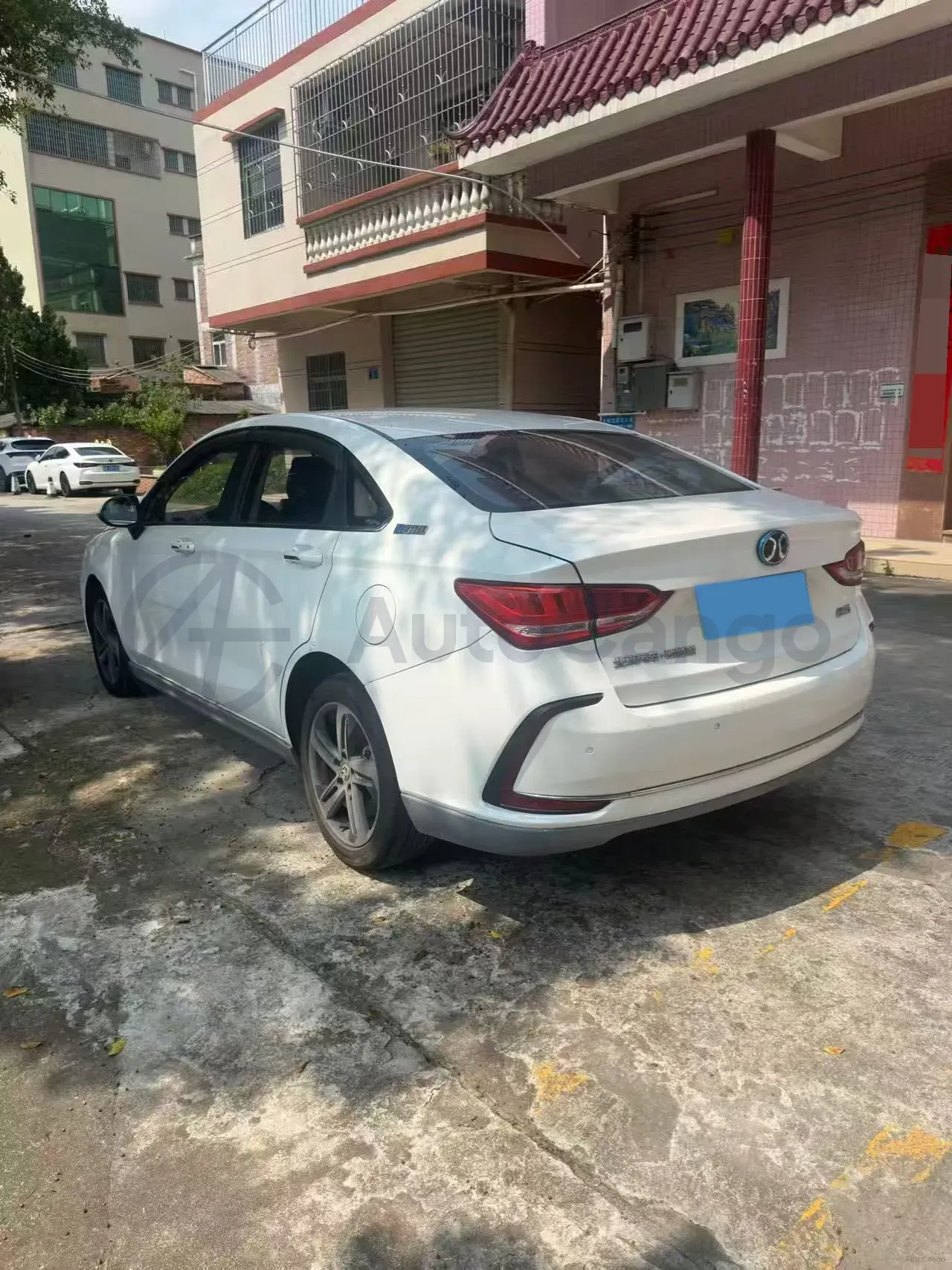 2018 BeiJing Auto EU5 BEV 53.66KWH,autocango,china used car exporter,china ev exporter,chinese used car exporter,chinese used ev exporter