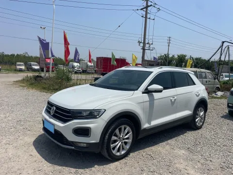 2019 VOLKSWAGEN T-ROC,autocango,china used car exporter,china ev exporter,chinese used car exporter,chinese used ev exporter