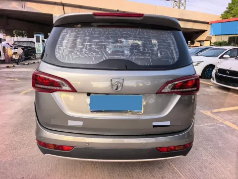 2019 BaoJun 730 1.5T 151HP L4 CVT,autocango,china used car exporter,china ev exporter,chinese used car exporter,chinese used ev exporter
