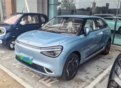 2025 DONGFENG EΠ 01,autocango,china used car exporter,china ev exporter,chinese used car exporter,chinese used ev exporter