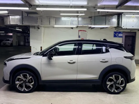 2025 LYNK&CO 06 1.5T 181HP L4 7DCT