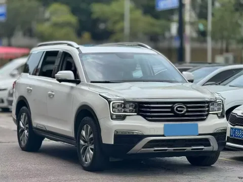 2017 GAC Trumpchi GS8 2.0T 201HP L4 6AT