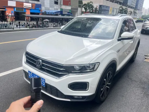 2022 VOLKSWAGEN T-ROC,autocango,china used car exporter,china ev exporter,chinese used car exporter,chinese used ev exporter