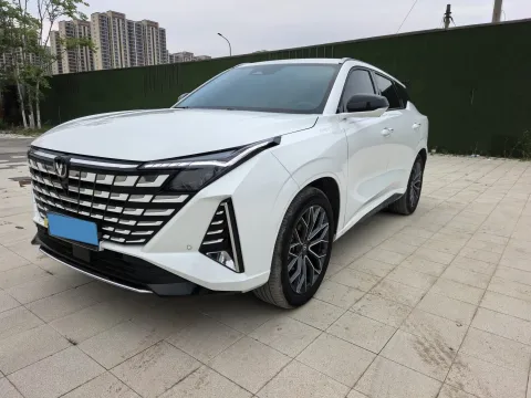 2025 CHANGAN UNI-Z,autocango,china used car exporter,china ev exporter,chinese used car exporter,chinese used ev exporter