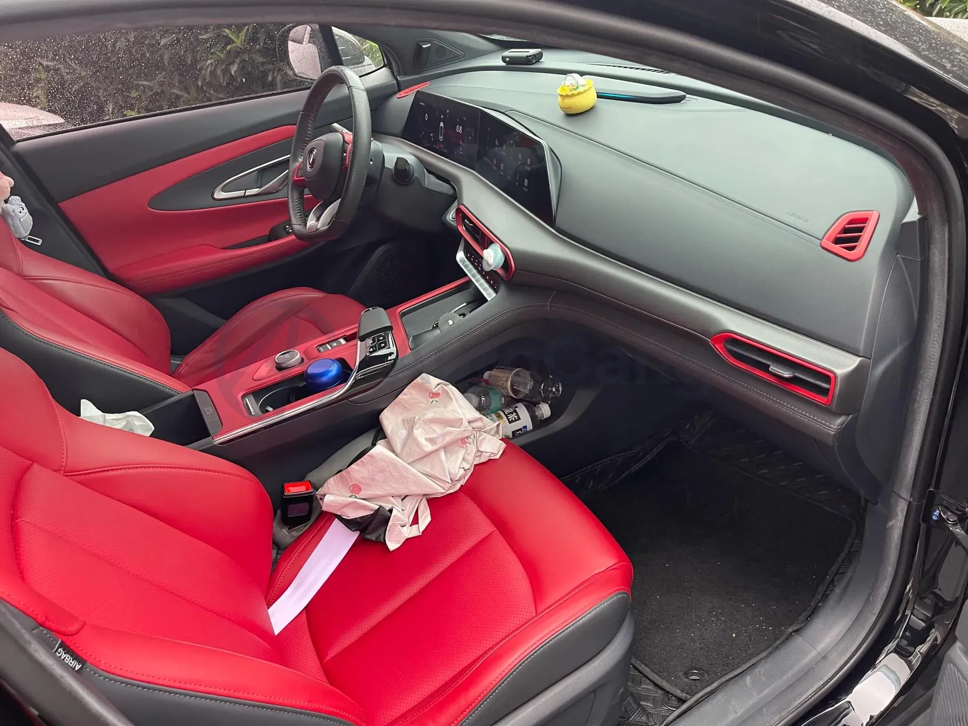 2020 ChangAn UNI-T 1.5T 180HP L4 7DCT,autocango,china used car exporter,china ev exporter,chinese used car exporter,chinese used ev exporter