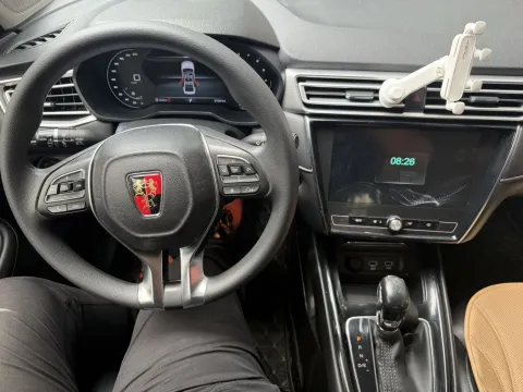 2020 Roewe i5 1.5L 120HP L4 5MT