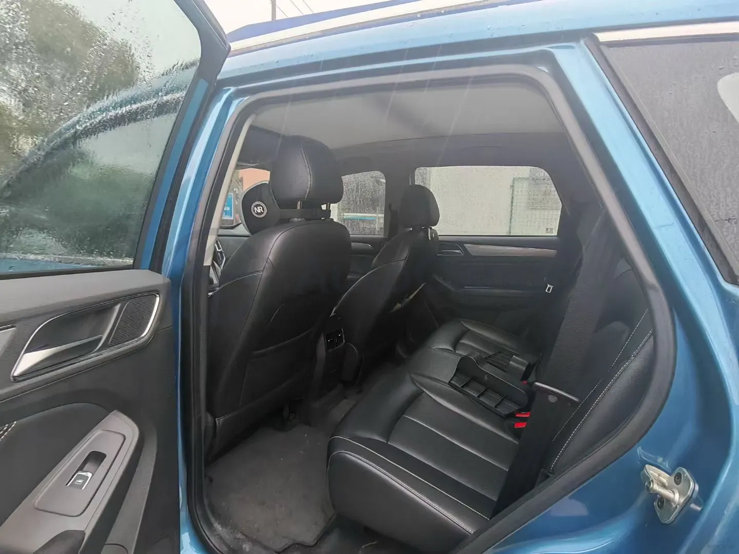2018 Roewe RX5 2.0T 220HP L4 6DCT,autocango,china used car exporter,china ev exporter,chinese used car exporter,chinese used ev exporter